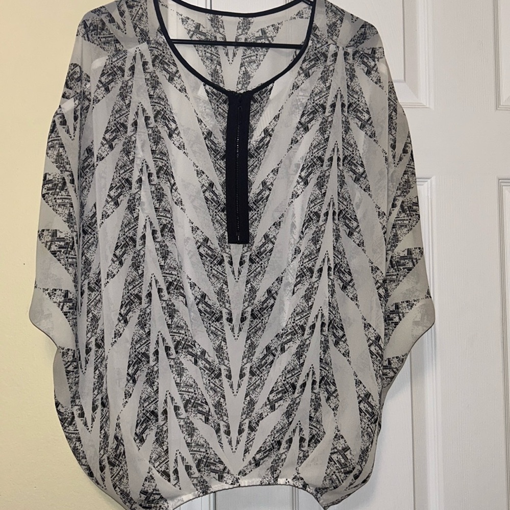 🦋Blouse 5/25$
